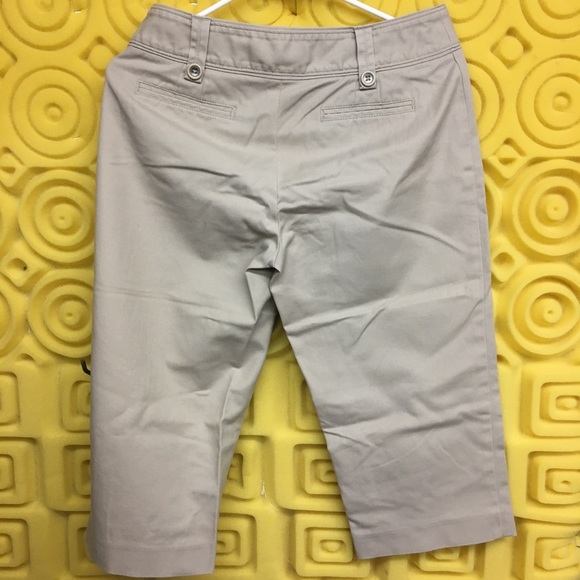 Jean - Picture 2 of 3